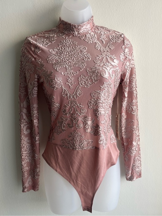 iris Tops - iris Dusty Rose Mock Neck Lace-Embroidered Long Sleeve Bodysuit Small Top New